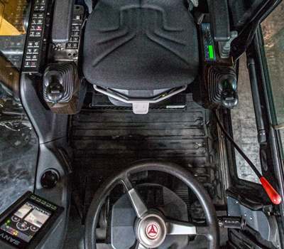 Kolesové rypadlo SANY SY155W