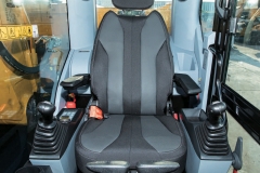 Stredné ťažký pásový bager SANY SY235C